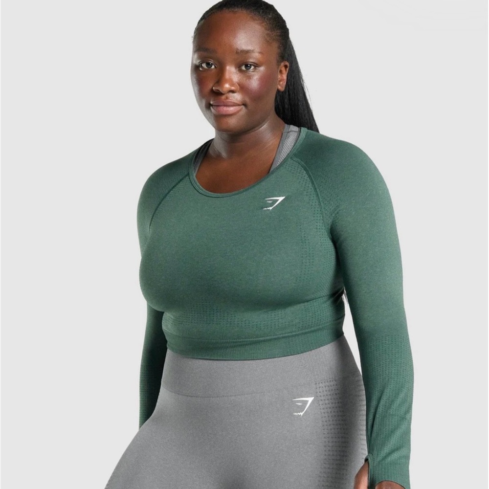 Gymshark Green Long Sleeve Crop Top Lightly Used